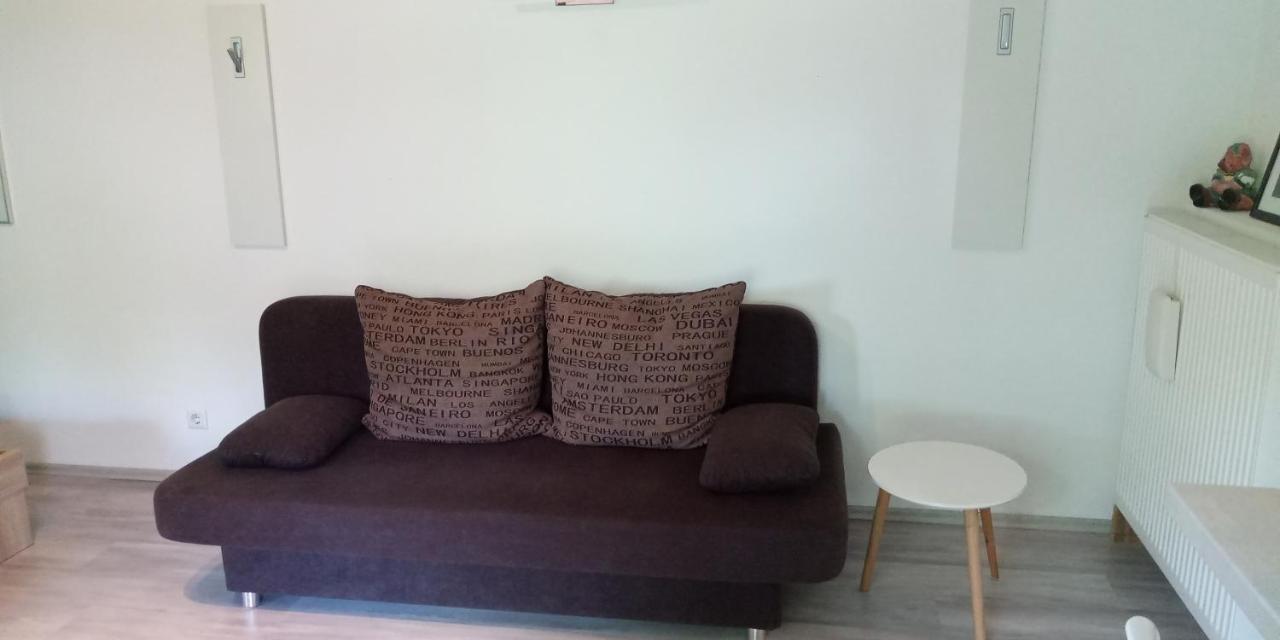 Ferienwohnung In Grenzach エクステリア 写真